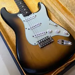 FENDER JAPAN STRATOCASTER LACQUER PAINT 2TSB