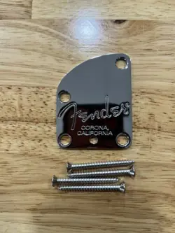 FENDER COUNTOURED HEEL