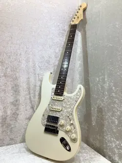 MODERN STRATCASTER
