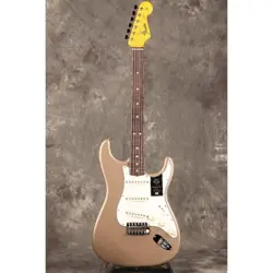 FENDER / AMERICAN VINTAGE II 1965 STRATOCASTER ROUND-LAM SHORELINE GOLD