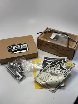 L. R. BAGGS X -US MODEL ACTIVE FENDER STRATOCASTER CHROME BRIDGE PASSIVE STEREO