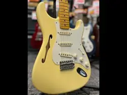 STRATOCASTER THINLINE USED