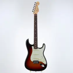 USED FENDER USA AMERICAN PROFESSIONAL STRATOCASTER 3-TONE SUNBURST 2019 GUITAR