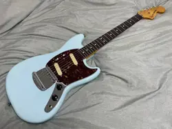 MUSTANG 2011 ROSEWOOD