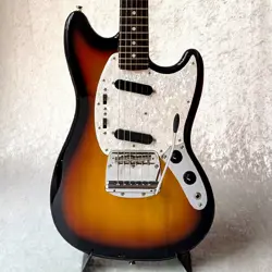USED FENDER JAPANMG69-72