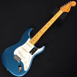 STRATOCASTER MAPLE LAKE