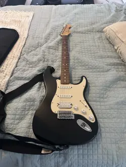 2003 FENDER STRATOCASTER MAPLE MIM MEXICO BLACK