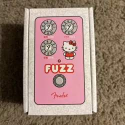 LIMITED EDITION PINK FENDER X HELLO KITTY FUZZ PEDAL