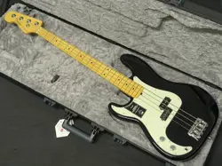 FENDER AMERICAN PROFESSIONAL II PRECISION BASS MN BLACK LEFT HAND BASS GUITAR