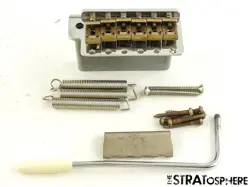 HSS STRATOCASTER RELIC