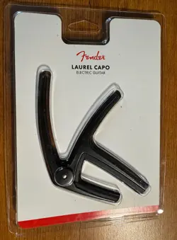 GENUINE FENDER LAUREL CLIP-ON LIGHTWEIGHT ALUMINUM ELECTRIC GUITAR CAPO, BLACK
