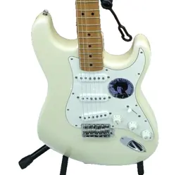 [FENDER] VOODOO STRATOCASTER OWT/M ELECTRIC GUITAR WITH HARD CASE USED JAPAN