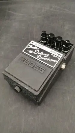 BOSS FDR-1 FENDER '65 DELUXE REVERB COSM GUITAR EFFECT PEDAL USED