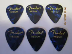 PICKS BLUE