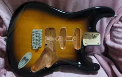 AMERICAN FENDER STRATOCASTER - 2TS TWO COLOR SUNBURST HSS PLUS BABICZ BRIDGE