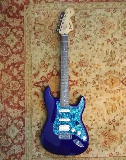 SQUIER (BY FENDER) AFFINITY SERIES STRATOCASTER- MIDNIGHT BLUE