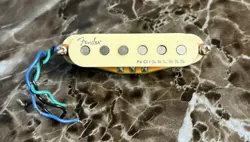 NOISELESS N4 STRATOCASTER