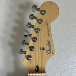 ST-STD STRATOCASTER 3TS