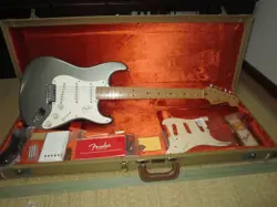 ELECTRIC GUITAR FENDER USA ERIC CLAPTON STRATOCASTER PEWTER 2001