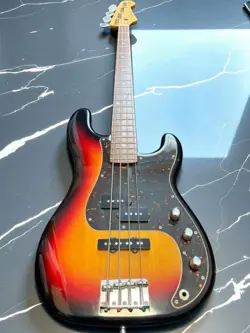 BACCHUS VINTAGE FENDER HEAD PJ BASS ALDER BODY 4KG JAPAN MADE