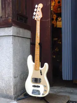 PRECISION BASS V143786
