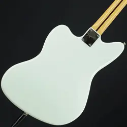 BY FENDER JAZZMASTER