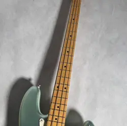 FENDER AMERICAN PROFESSIONAL II JAZZ BASS MYSTIC SURF GREEN SAFE DELIVERY FROM J