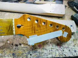 FLAME VINTAGE FENDER�