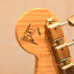 CLAPTON STRATOCASTER ART