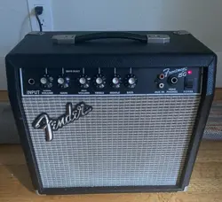 PR495 GUITAR AMP