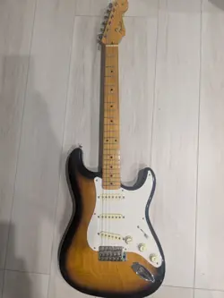 ELECTRIC GUITAR FENDER JAPAN STRATOCASTER ST54VSP LACQUER TOP SUNBURST