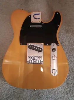 BUTTERSCOTCH GUITAR BODY