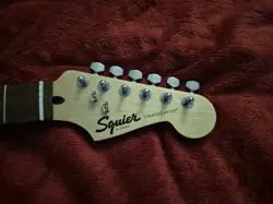 FENDER / SQUIER STRAT STRATOCASTER GUITAR NECK 21 FRETS LOADED TUNERS