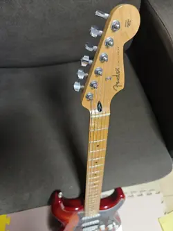 FENDER STRATOCASTER PLAYER