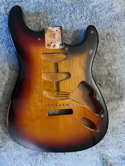 1988 FENDER AMERICAN VINTAGE 62  AVRI STRATOCASTER GUITAR BODY - FREE SHIPPING