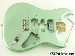 FENDER AMERICAN PROFESSIONAL II STRAT BODY & HARDWARE ALDER MYSTIC SURF GREEN