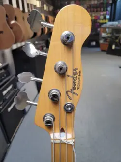 2003 FENDER PRECISION