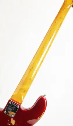 FENDER PRECISION BASS CANDY APPLE RED MID 1970S
