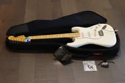 MINTY! FENDER STRATOCASTER MIJ JV MODIFIED 60'S OLYMPIC WHITE +  F620 GIG BAG