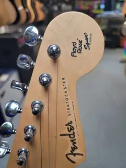 HSS STRATOCASTER MADE