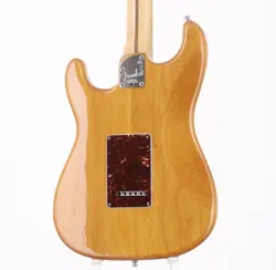 DELUXE STRATOCASTER AMBER