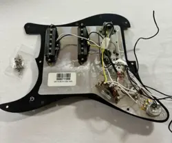 STRATOCASTER FAT STRAT