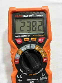 3-PLY LOADED PICKGUARD