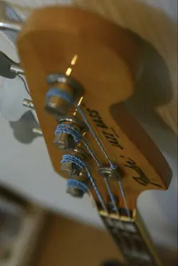 ELECTRIC BASS GUITAR FENDER JB75-90US JAZZ BASS SUNBURST  CRAFTED IN JAPAN