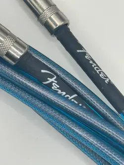 FENDER PROFESSIONAL SERIES INSTRUMENT CABLE 10FT STRAIGHT