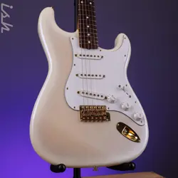 2004 FENDER '57 REISSUE STRATOCASTER ST80-SPL WHITE BURST