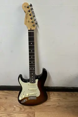 LH FENDER STANDARD STRATOCASTER BROWN SUNBURST DOUBLE CUTAWAY