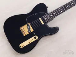 GUITAR W/ GOLD