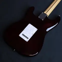 STRATOCASTER TRANSPARENT RED