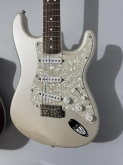 2008 FENDER DELUXE POWERHOUSE STRATOCASTER